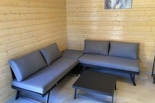 imgi_121_402256bc-93d1-4662-be6d-9a3cea6b7d95