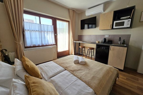 imgi_17_Udvari apartman2